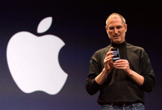 Steve Jobs First iPhone